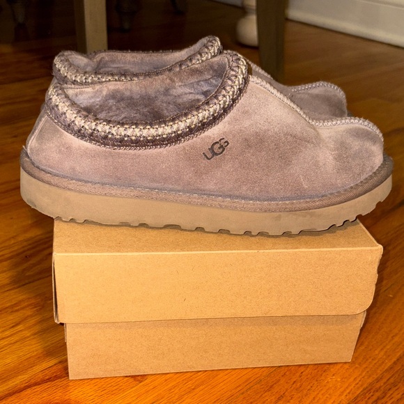 UGG Women's Purple and Grey Slippers - Picture 1 of 5
